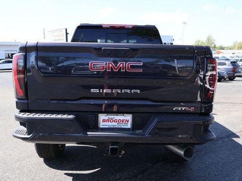 New 2026 GMC Sierra 2500 AT4 w/ AT4 Premium Plus Package AWD/4WD image 6