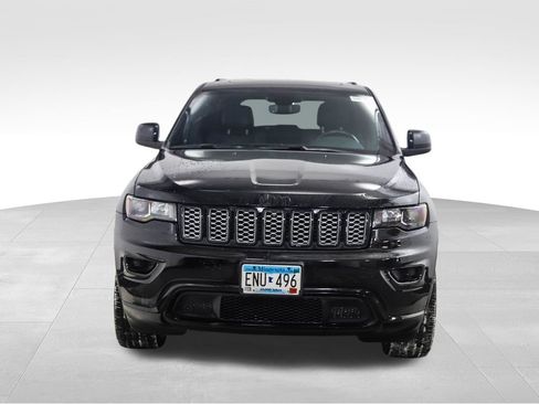 Used 2020 Jeep Grand Cherokee Altitude image 8