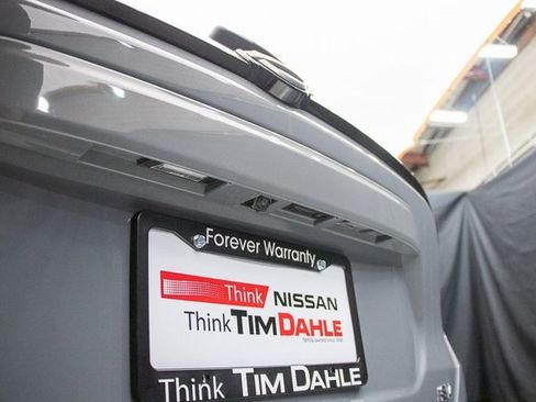 Used 2023 Nissan Kicks SV image 13