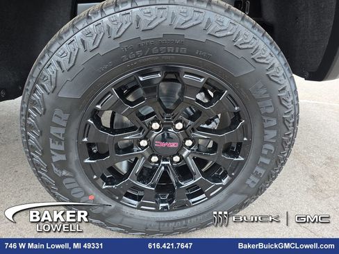 New 2026 GMC Canyon Elevation w/ Convenience Package image 31