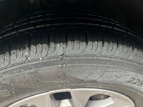 Certified 2023 Toyota Sienna XLE image 31