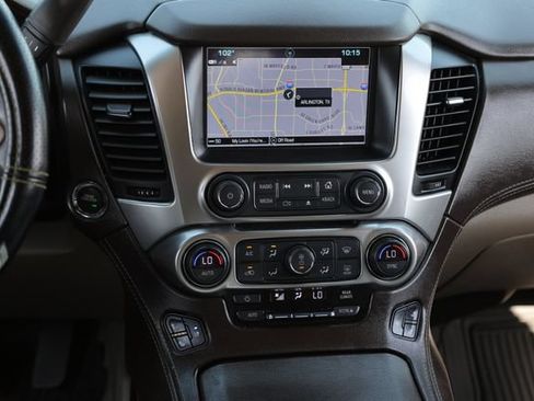 Used 2020 Chevrolet Tahoe Premier RWD image 17