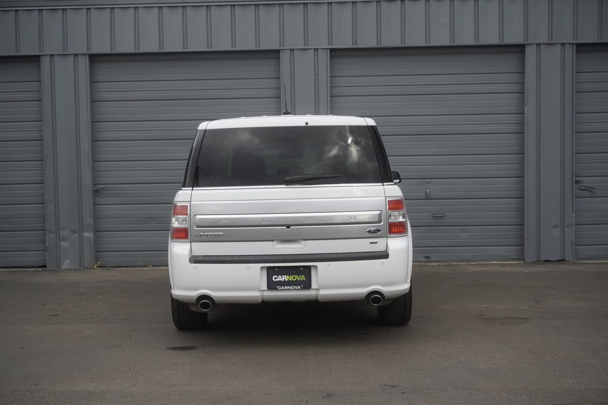 Used 2019 Ford Flex Limited AWD/4WD image 4