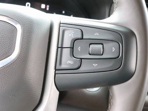 Used 2023 GMC Yukon Denali image 22