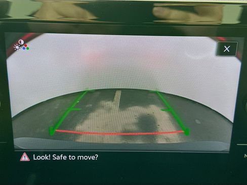 Used 2025 Volkswagen Jetta SE image 23