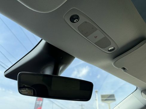 Used 2021 Tesla Model Y Long Range image 20