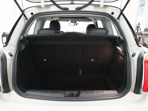 Used 2017 MINI Cooper 2-Door Hardtop image 10