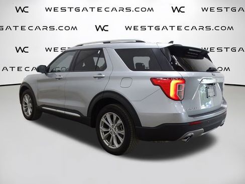 Used 2023 Ford Explorer Limited AWD/4WD image 5