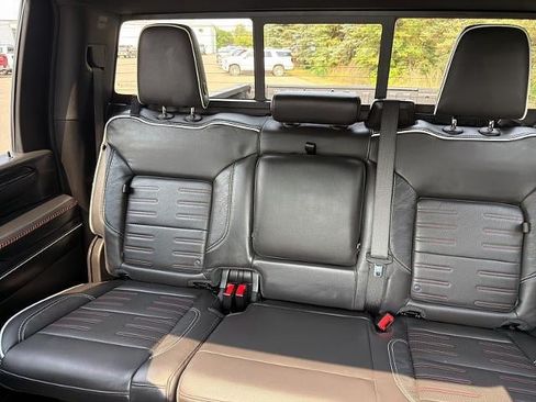 Used 2025 GMC Sierra 2500 AT4X AWD/4WD image 39