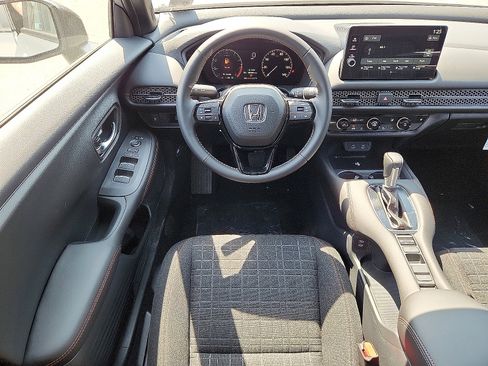 New 2026 Honda HR-V Sport image 9