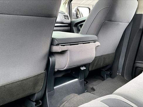 Used 2024 Nissan Titan SV w/ Accessory Utility Package image 65