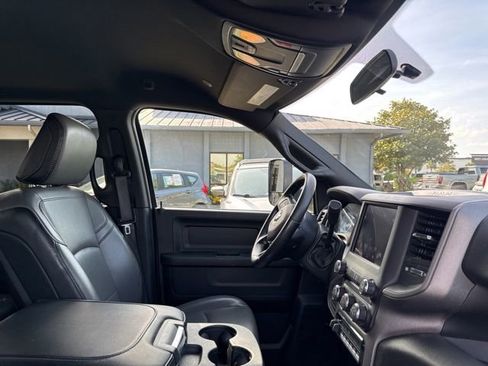 Used 2022 RAM 2500 Tradesman w/ Bed Utility Group RWD image 8