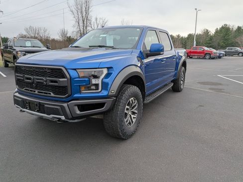 Used 2018 Ford F150 Raptor w/ Equipment Group 802A Luxury image 3