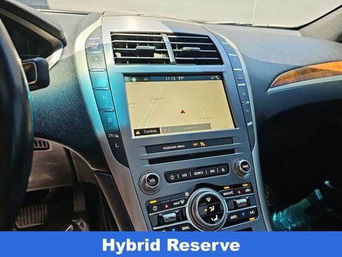 Used 2018 Lincoln MKZ Reserve w/ Technology Package FWD image 20