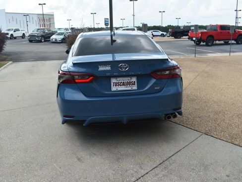 Used 2023 Toyota Camry SE w/ Convenience Package FWD image 9