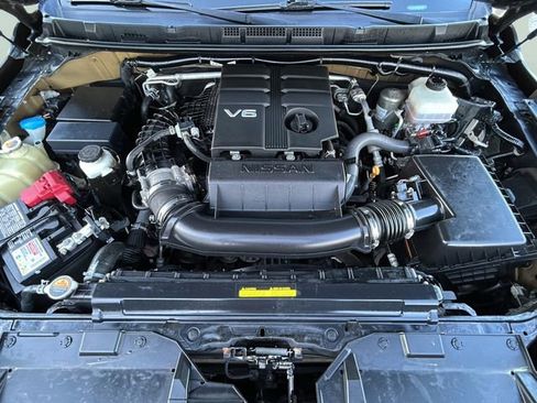 Used 2022 Nissan Frontier S AWD/4WD image 34