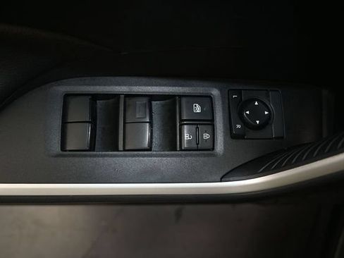 Used 2023 Toyota RAV4 LE FWD image 12