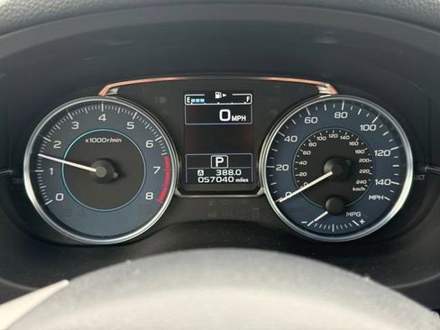 Used 2015 Subaru Crosstrek 2.0i Limited w/ Popular Package #1 AWD/4WD image 12