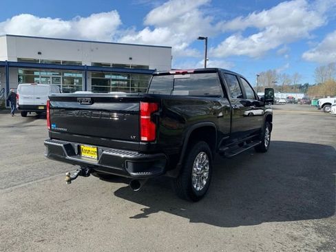 Used 2025 Chevrolet Silverado 2500 LT w/ Z71 Chrome Sport Edition image 6