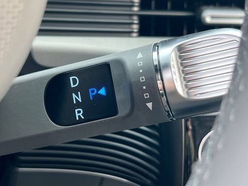 New 2026 Hyundai Ioniq 5 SE image 20