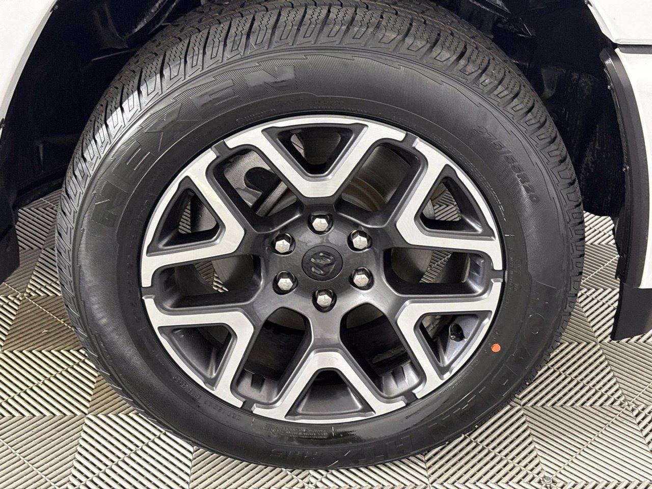 Used 2026 RAM 1500 Laramie AWD/4WD image 37