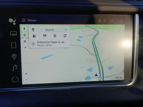 Used 2024 GMC Yukon Denali w/ Advanced Technology Package AWD/4WD image 33