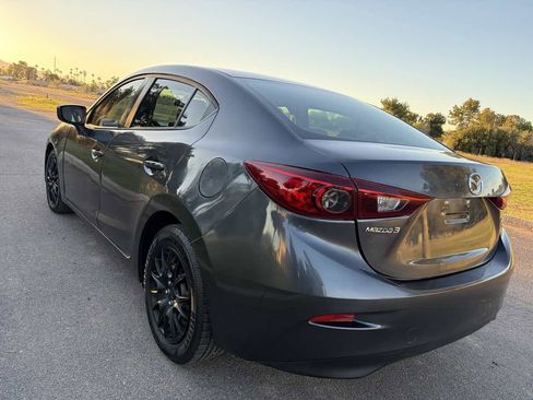 Used 2015 MAZDA MAZDA3 i Sport image 11