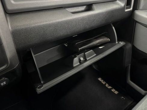 Used 2013 RAM 2500 Tradesman w/ PWR & Remote Entry Group AWD/4WD image 40