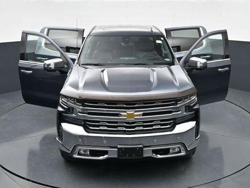 Used 2020 Chevrolet Silverado 1500 LTZ w/ LTZ Premium Package image 44
