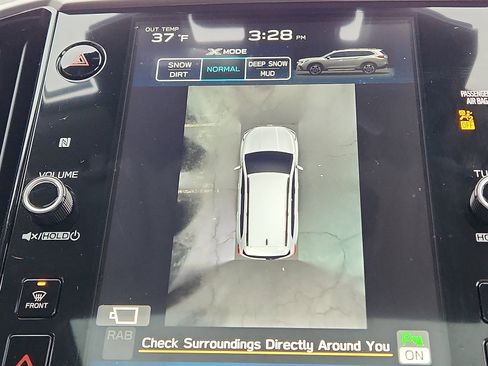 Used 2024 Subaru Ascent Limited w/ Technology Package image 21