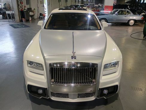 Used 2013 Rolls-Royce Ghost image 10