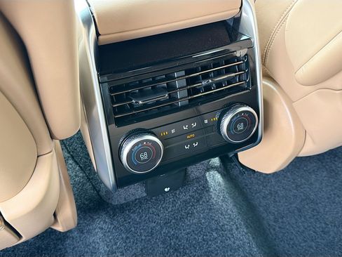 New 2026 Land Rover Range Rover SE image 20