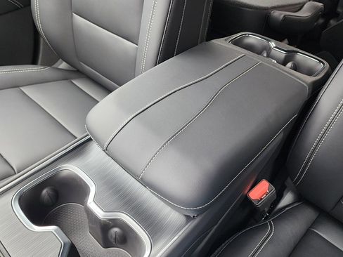 New 2026 GMC Acadia Elevation w/ Black Edition image 32