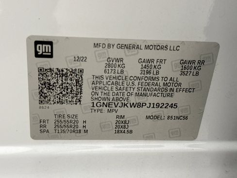 Used 2023 Chevrolet Traverse RS image 11