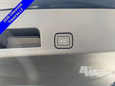 New 2026 Chevrolet Traverse LT w/ Midnight/Sport Edition AWD/4WD image 32