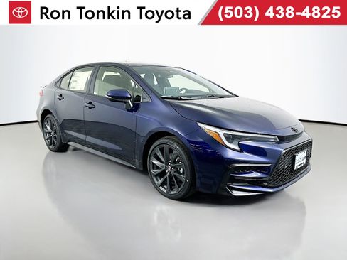 New 2026 Toyota Corolla SE image 1