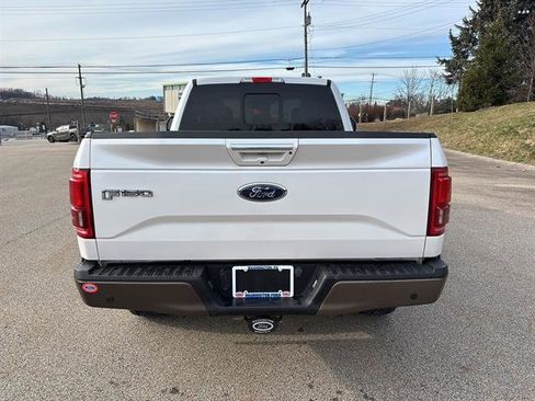 Used 2015 Ford F150 Lariat w/ Equipment Group 502A Luxury image 3