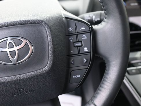 Used 2023 Toyota bZ4X XLE image 19