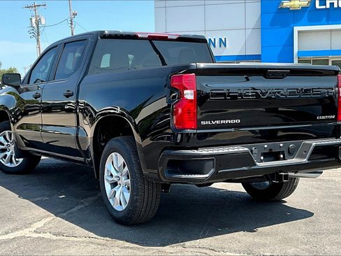 New 2025 Chevrolet Silverado 1500 Custom image 3