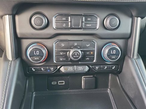 Certified 2023 Chevrolet Tahoe Premier w/ Premium Package image 36