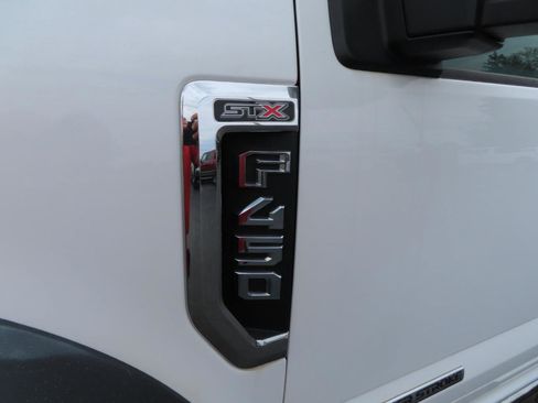 Used 2021 Ford F450 XL w/ STX Appearance Package AWD/4WD image 13