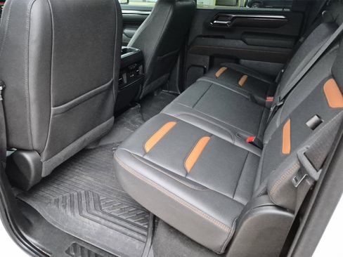 Certified 2024 GMC Sierra 2500 AT4 w/ AT4 Premium Plus Package AWD/4WD image 15