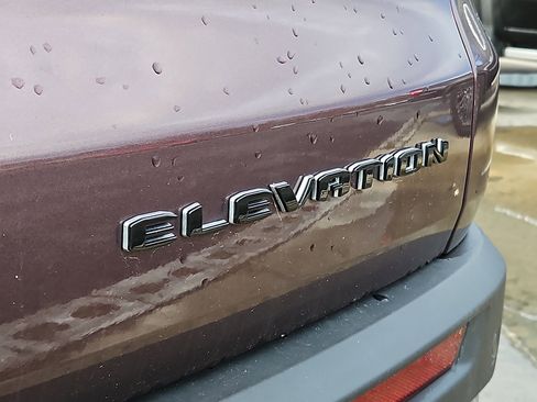 Certified 2025 GMC Acadia Elevation image 10