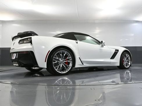 Used 2018 Chevrolet Corvette Z06 RWD image 55