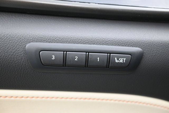 Used 2024 Lexus NX 250 FWD image 15