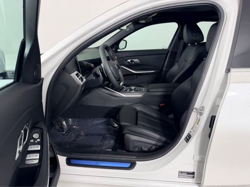 New 2026 BMW 330i xDrive Sedan w/ Convenience Package image 10