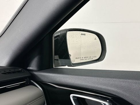 New 2026 Jeep Compass Limited image 23