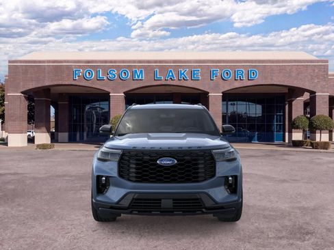 New 2026 Ford Explorer ST-Line w/ ST-Line Street Pack AWD/4WD image 6