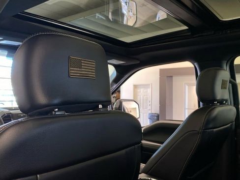 Used 2020 Ford F150 Lariat w/ Equipment Group 502A Luxury image 16