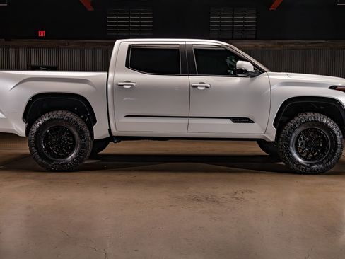 Used 2026 Toyota Tundra Platinum AWD/4WD image 11